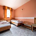 Szenti Vendeghaz