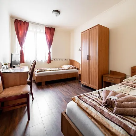 Szenti Bed & Breakfast