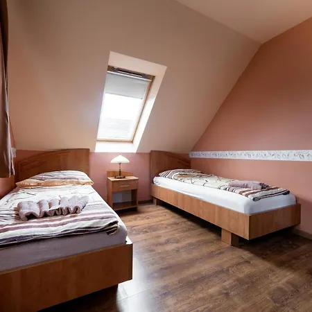 Frühstückspension Szenti Vendeghaz Győr
