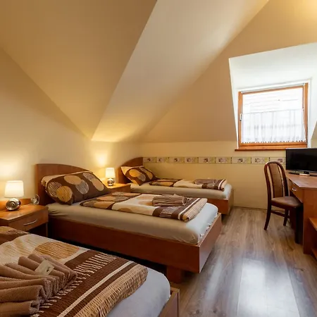 Szenti Bed & Breakfast Győr
